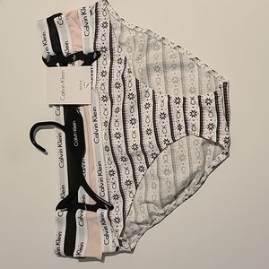 CALVIN KLEIN 3 Pk Bikin Panties Size Large